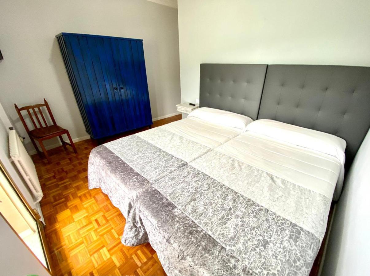 Garden Lodge Hostal Evencio Ribadavia Zewnętrze zdjęcie