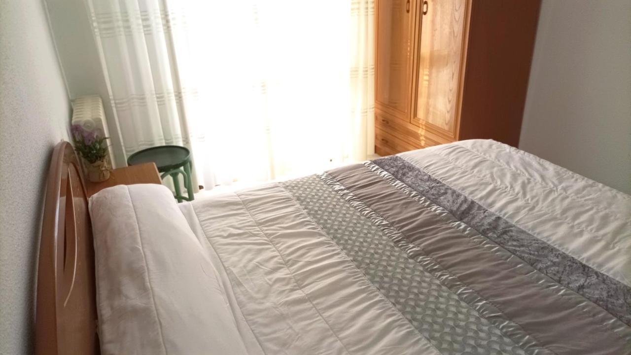 Garden Lodge Hostal Evencio Ribadavia Zewnętrze zdjęcie