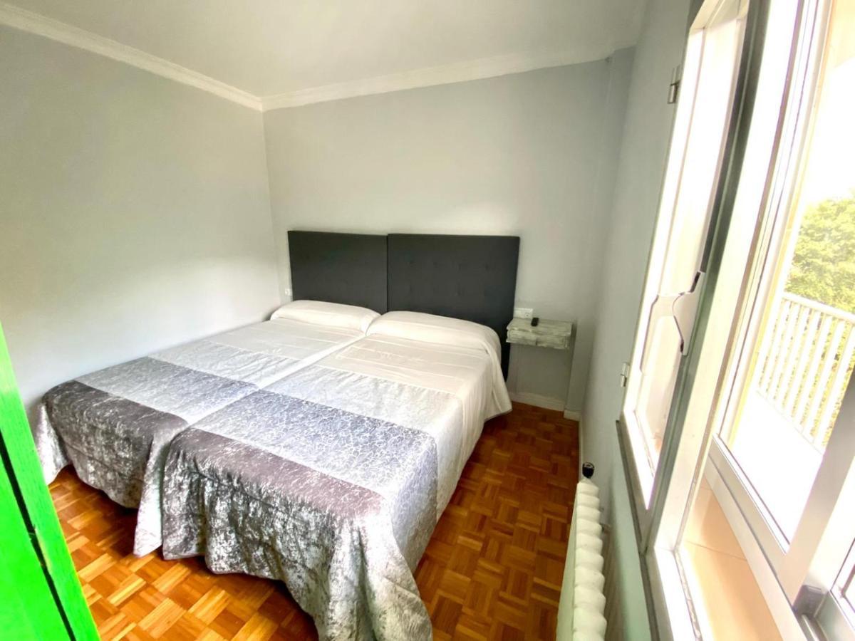 Garden Lodge Hostal Evencio Ribadavia Zewnętrze zdjęcie