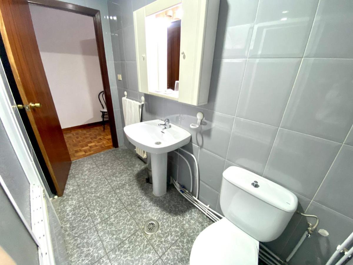 Garden Lodge Hostal Evencio Ribadavia Zewnętrze zdjęcie