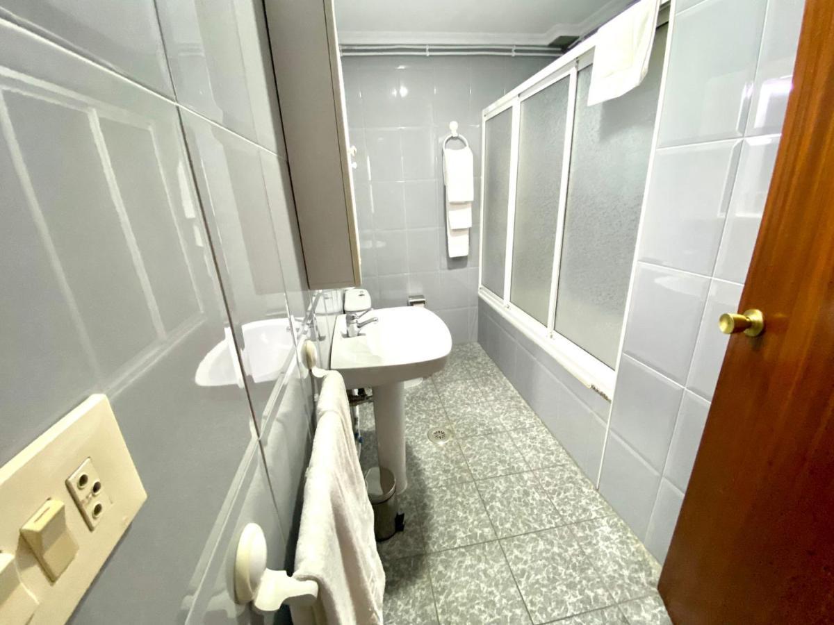 Garden Lodge Hostal Evencio Ribadavia Zewnętrze zdjęcie