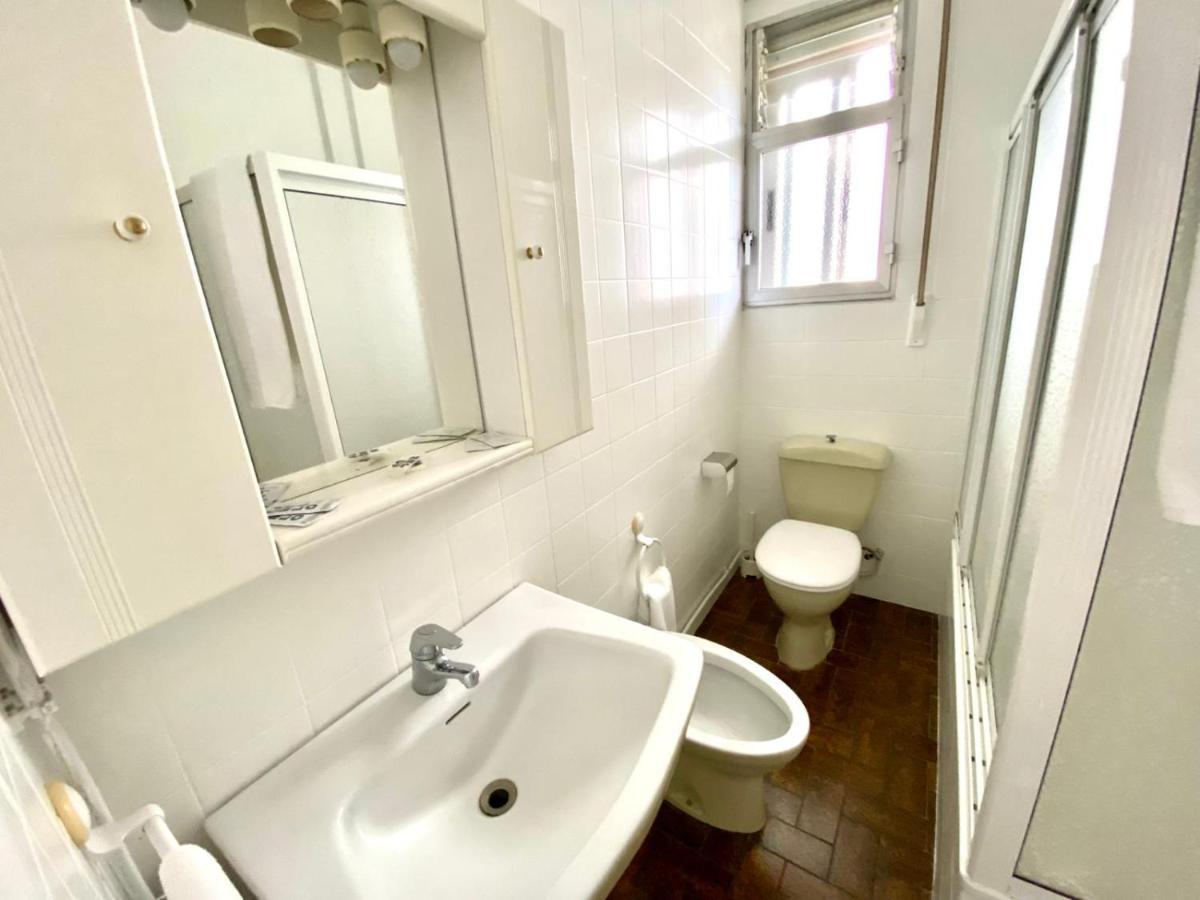 Garden Lodge Hostal Evencio Ribadavia Zewnętrze zdjęcie